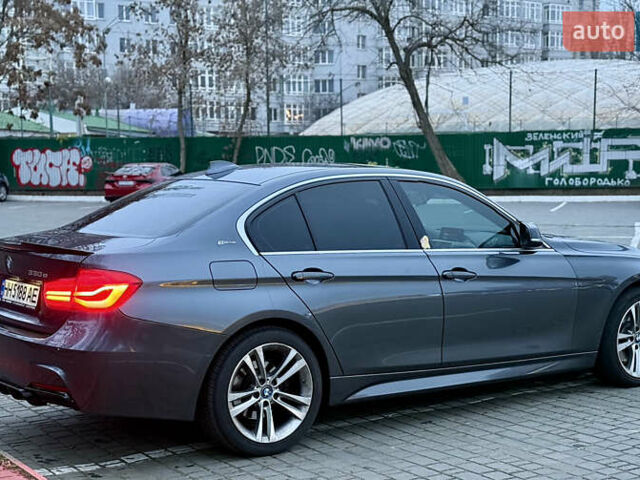 Серый БМВ 3 Серия, объемом двигателя 2 л и пробегом 98 тыс. км за 16700 $, фото 5 на Automoto.ua