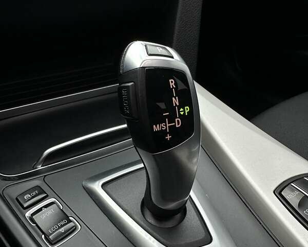 Серый БМВ 3 Серия, объемом двигателя 2 л и пробегом 132 тыс. км за 16700 $, фото 34 на Automoto.ua