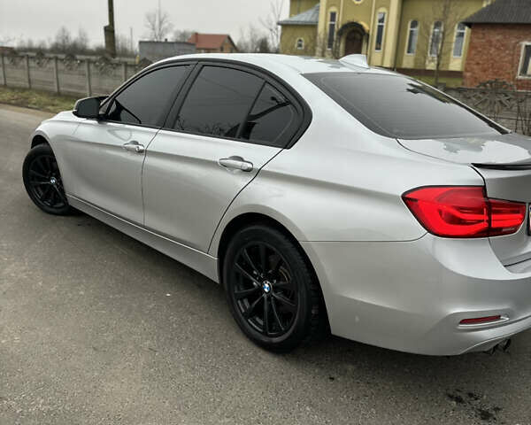 Серый БМВ 3 Серия, объемом двигателя 2 л и пробегом 195 тыс. км за 14950 $, фото 10 на Automoto.ua