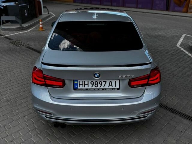Серый БМВ 3 Серия, объемом двигателя 2 л и пробегом 84 тыс. км за 18700 $, фото 7 на Automoto.ua