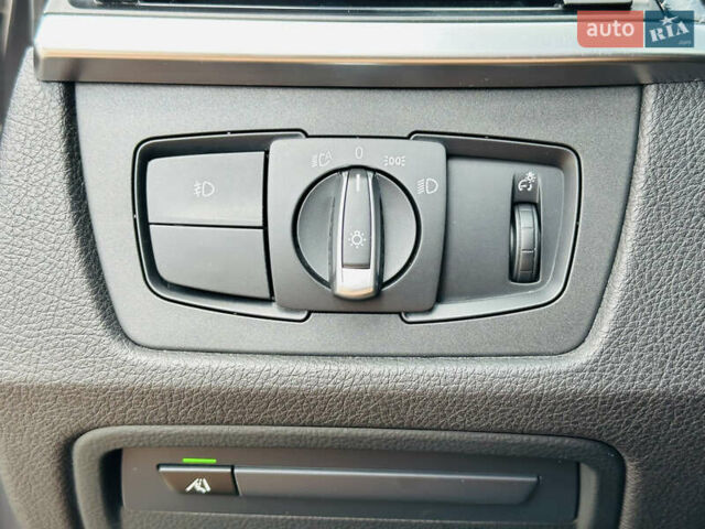 Серый БМВ 3 Серия, объемом двигателя 3 л и пробегом 49 тыс. км за 35500 $, фото 33 на Automoto.ua