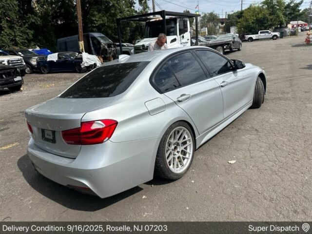 Сірий БМВ 3 Серія, об'ємом двигуна 3 л та пробігом 105 тис. км за 14999 $, фото 1 на Automoto.ua