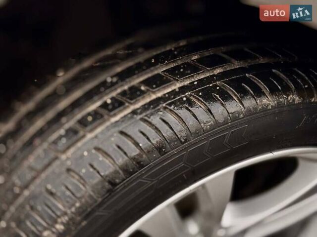 Сірий БМВ 3 Серія, об'ємом двигуна 2 л та пробігом 89 тис. км за 19500 $, фото 27 на Automoto.ua