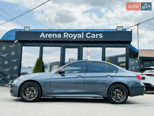 Серый БМВ 3 Серия, объемом двигателя 3 л и пробегом 49 тыс. км за 35500 $, фото 4 на Automoto.ua