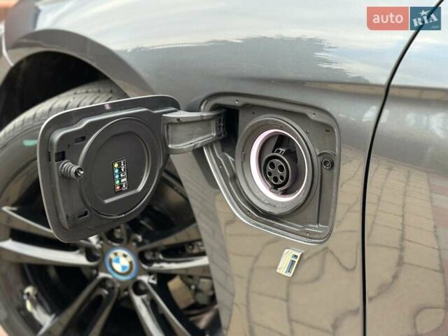 Серый БМВ 3 Серия, объемом двигателя 2 л и пробегом 118 тыс. км за 18900 $, фото 37 на Automoto.ua