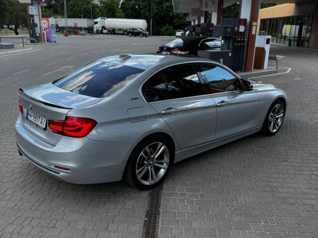 Серый БМВ 3 Серия, объемом двигателя 2 л и пробегом 84 тыс. км за 18700 $, фото 2 на Automoto.ua