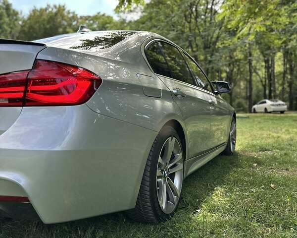 Сірий БМВ 3 Серія, об'ємом двигуна 2 л та пробігом 76 тис. км за 17800 $, фото 7 на Automoto.ua