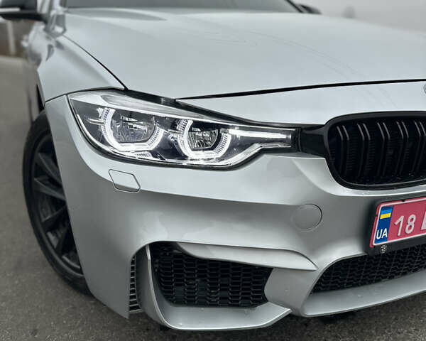 Серый БМВ 3 Серия, объемом двигателя 2 л и пробегом 195 тыс. км за 13900 $, фото 12 на Automoto.ua