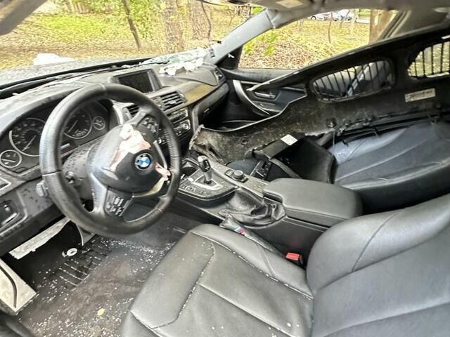 Серый БМВ 3 Серия, объемом двигателя 2 л и пробегом 98 тыс. км за 5700 $, фото 12 на Automoto.ua