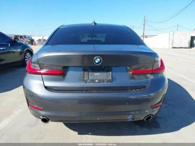 Серый БМВ 3 Серия, объемом двигателя 2 л и пробегом 43 тыс. км за 8300 $, фото 4 на Automoto.ua