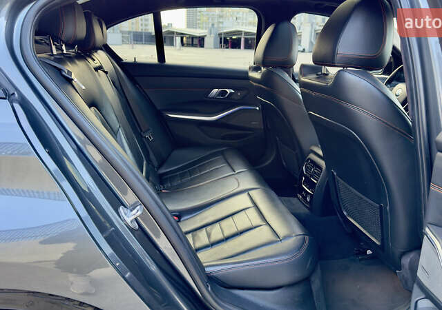 Серый БМВ 3 Серия, объемом двигателя 2 л и пробегом 91 тыс. км за 31000 $, фото 22 на Automoto.ua