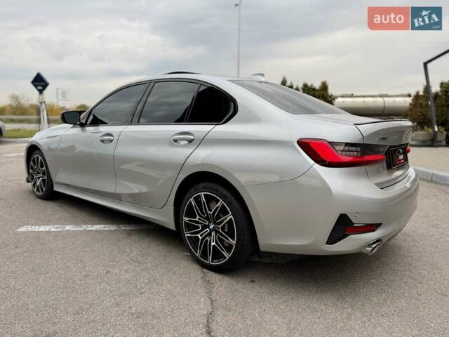 БМВ 3 Серия 2019 в Днепре (Днепропетровске) на Automoto.ua Серый БМВ 3 Серия, объемом двигателя 0 л и пробегом 79 тыс. км за 26800 $, фото 1 на Automoto.ua