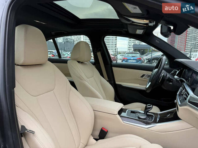 Серый БМВ 3 Серия, объемом двигателя 2 л и пробегом 106 тыс. км за 28950 $, фото 42 на Automoto.ua