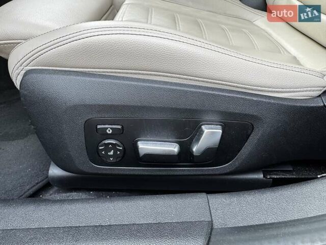 Серый БМВ 3 Серия, объемом двигателя 3 л и пробегом 105 тыс. км за 43900 $, фото 20 на Automoto.ua