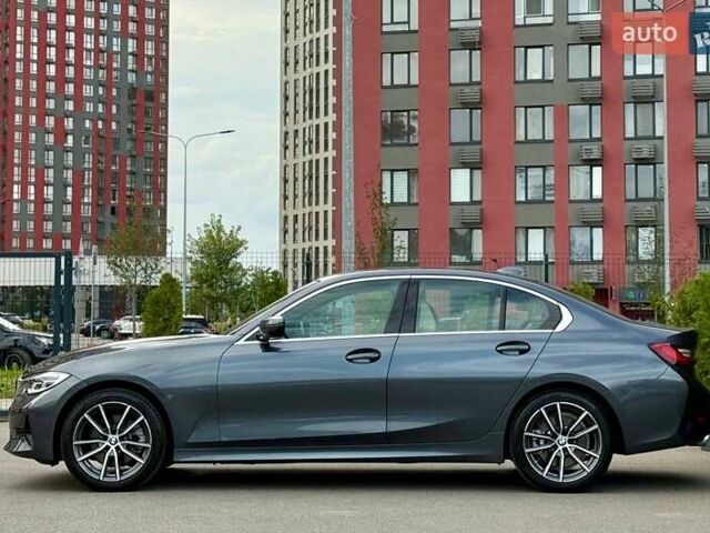 Серый БМВ 3 Серия, объемом двигателя 2 л и пробегом 106 тыс. км за 28950 $, фото 5 на Automoto.ua