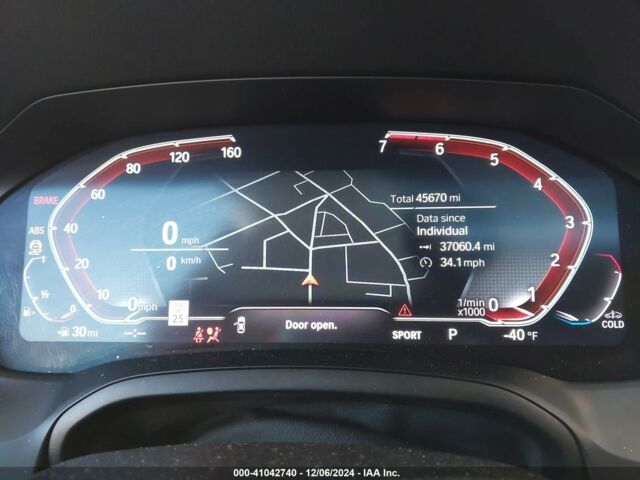 Серый БМВ 3 Серия, объемом двигателя 2 л и пробегом 73 тыс. км за 17800 $, фото 7 на Automoto.ua