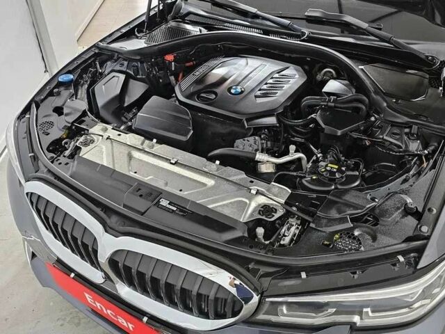 Серый БМВ 3 Серия, объемом двигателя 2 л и пробегом 95 тыс. км за 12000 $, фото 3 на Automoto.ua