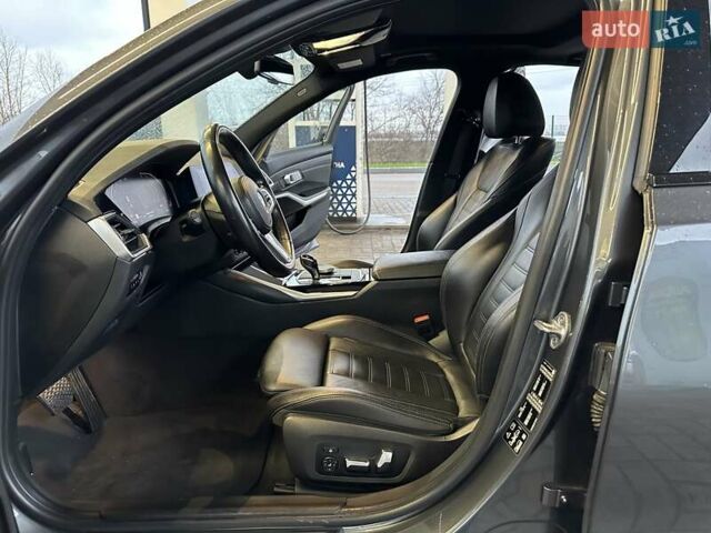 Серый БМВ 3 Серия, объемом двигателя 2 л и пробегом 47 тыс. км за 34000 $, фото 30 на Automoto.ua