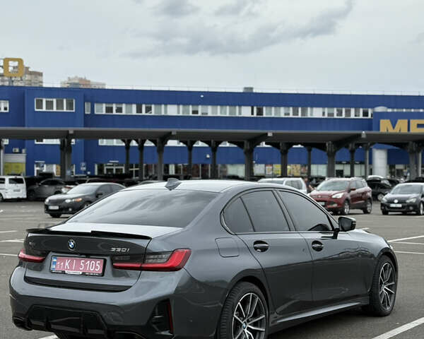 Серый БМВ 3 Серия, объемом двигателя 2 л и пробегом 112 тыс. км за 28300 $, фото 2 на Automoto.ua