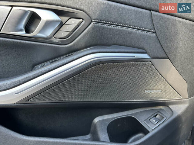 Сірий БМВ 3 Серія, об'ємом двигуна 0 л та пробігом 115 тис. км за 36800 $, фото 31 на Automoto.ua