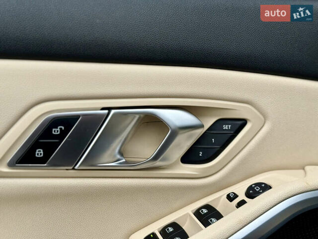 Серый БМВ 3 Серия, объемом двигателя 2 л и пробегом 106 тыс. км за 27900 $, фото 19 на Automoto.ua