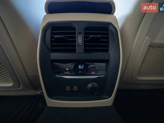 Серый БМВ 3 Серия, объемом двигателя 2 л и пробегом 108 тыс. км за 31000 $, фото 13 на Automoto.ua