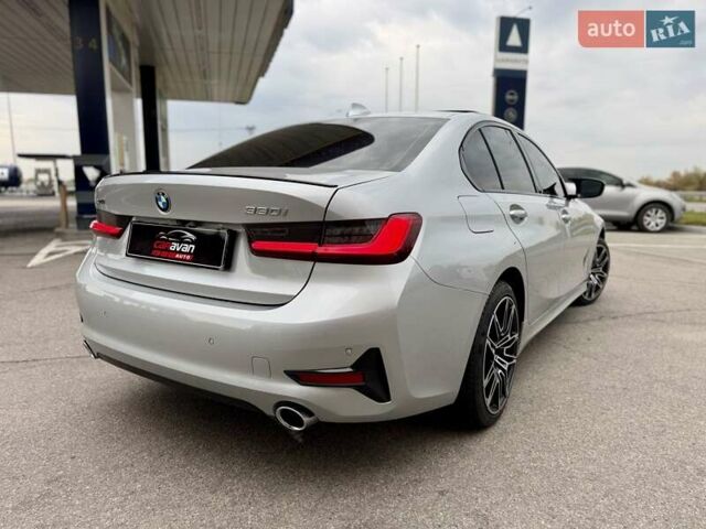 БМВ 3 Серия 2019 в Днепре (Днепропетровске) на Automoto.ua Серый БМВ 3 Серия, объемом двигателя 0 л и пробегом 79 тыс. км за 26800 $, фото 9 на Automoto.ua