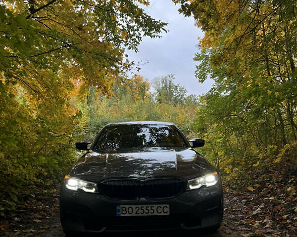 Серый БМВ 3 Серия, объемом двигателя 2 л и пробегом 107 тыс. км за 28500 $, фото 11 на Automoto.ua