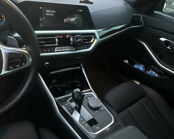 Серый БМВ 3 Серия, объемом двигателя 2 л и пробегом 67 тыс. км за 29250 $, фото 9 на Automoto.ua