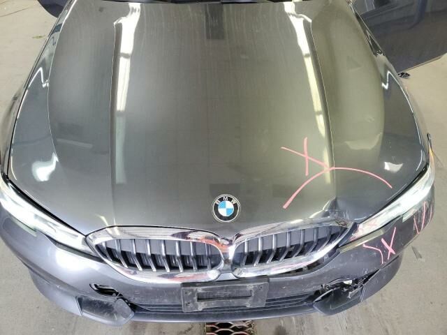 Серый БМВ 3 Серия, объемом двигателя 2 л и пробегом 130 тыс. км за 17800 $, фото 10 на Automoto.ua