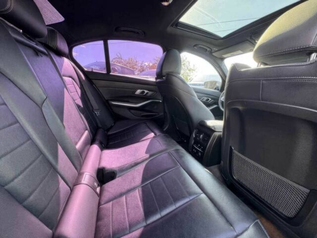 Серый БМВ 3 Серия, объемом двигателя 2 л и пробегом 39 тыс. км за 16700 $, фото 9 на Automoto.ua