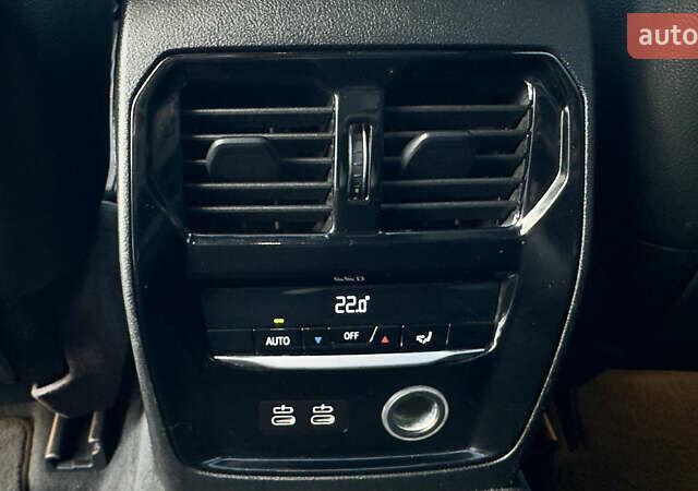 Серый БМВ 3 Серия, объемом двигателя 2 л и пробегом 91 тыс. км за 31000 $, фото 30 на Automoto.ua