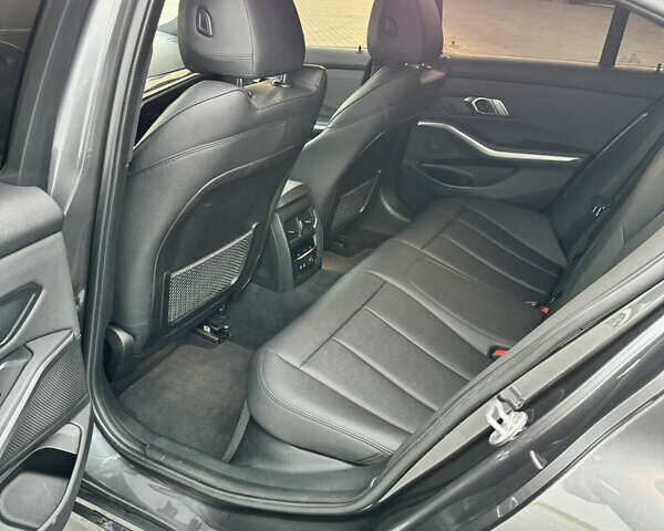 Серый БМВ 3 Серия, объемом двигателя 2 л и пробегом 175 тыс. км за 23900 $, фото 23 на Automoto.ua