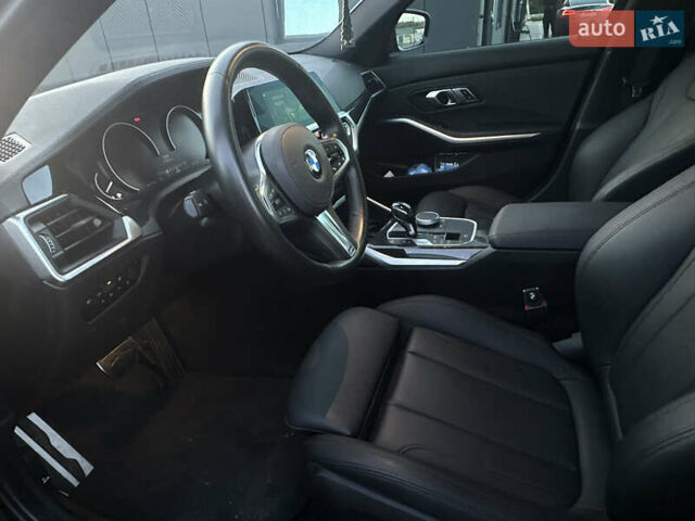 Серый БМВ 3 Серия, объемом двигателя 2 л и пробегом 67 тыс. км за 29250 $, фото 10 на Automoto.ua