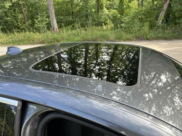 Серый БМВ 3 Серия, объемом двигателя 2 л и пробегом 68 тыс. км за 29500 $, фото 7 на Automoto.ua