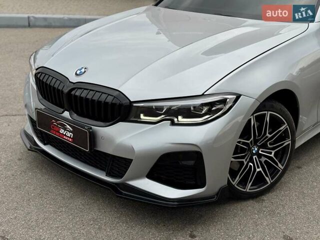 БМВ 3 Серия 2019 в Днепре (Днепропетровске) на Automoto.ua Серый БМВ 3 Серия, объемом двигателя 0 л и пробегом 79 тыс. км за 26800 $, фото 12 на Automoto.ua