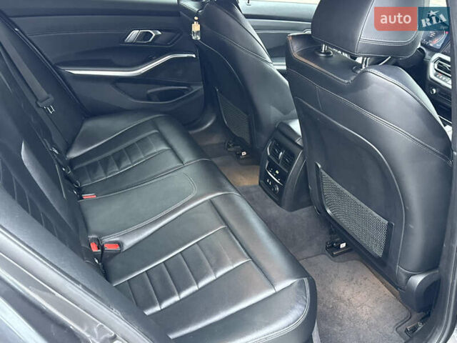 Сірий БМВ 3 Серія, об'ємом двигуна 2 л та пробігом 47 тис. км за 35000 $, фото 8 на Automoto.ua