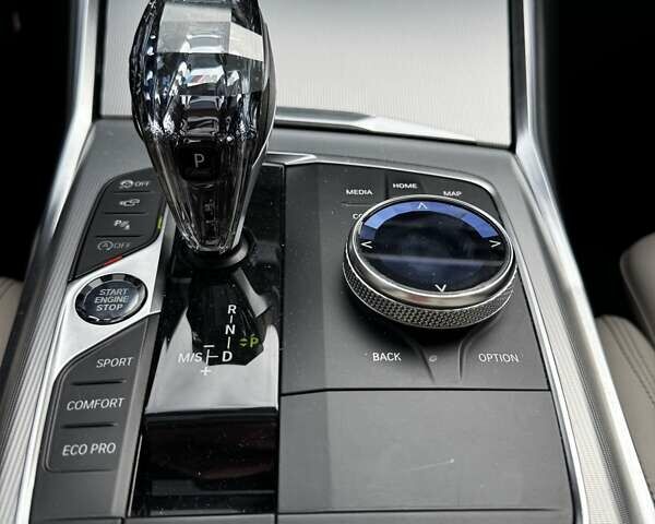 Серый БМВ 3 Серия, объемом двигателя 3 л и пробегом 105 тыс. км за 43900 $, фото 43 на Automoto.ua