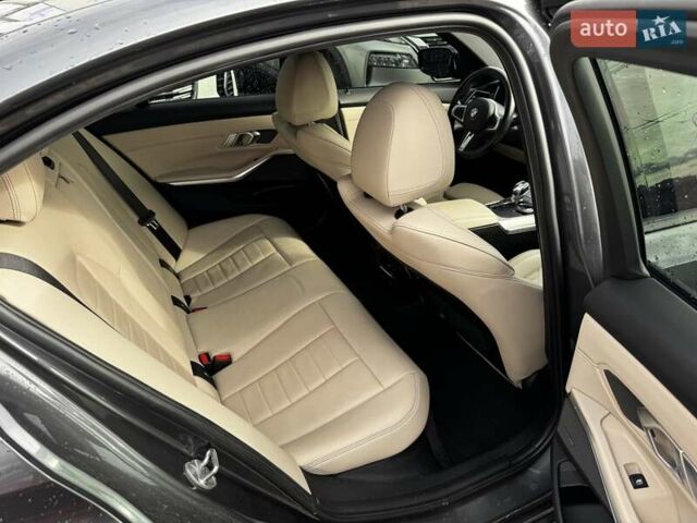 Серый БМВ 3 Серия, объемом двигателя 3 л и пробегом 105 тыс. км за 43900 $, фото 32 на Automoto.ua