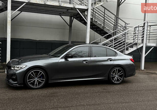 Серый БМВ 3 Серия, объемом двигателя 2 л и пробегом 98 тыс. км за 27999 $, фото 4 на Automoto.ua