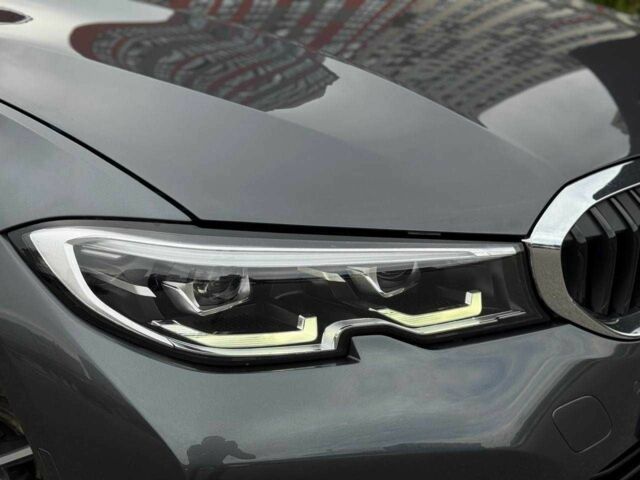 Серый БМВ 3 Серия, объемом двигателя 2 л и пробегом 106 тыс. км за 28950 $, фото 5 на Automoto.ua