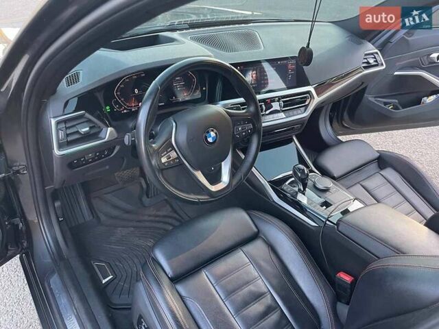 Сірий БМВ 3 Серія, об'ємом двигуна 2 л та пробігом 110 тис. км за 30000 $, фото 18 на Automoto.ua