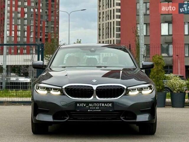 Серый БМВ 3 Серия, объемом двигателя 2 л и пробегом 106 тыс. км за 28950 $, фото 16 на Automoto.ua