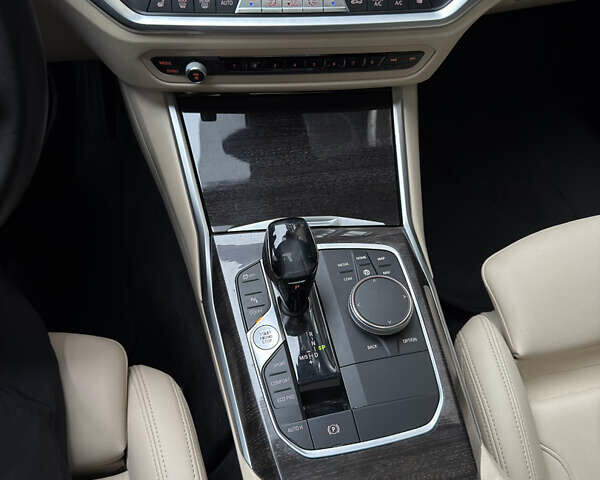 Серый БМВ 3 Серия, объемом двигателя 2 л и пробегом 58 тыс. км за 27000 $, фото 15 на Automoto.ua