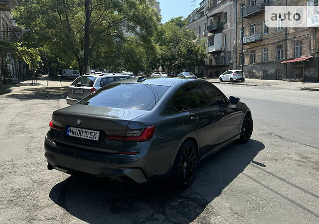 Серый БМВ 3 Серия, объемом двигателя 2 л и пробегом 104 тыс. км за 35500 $, фото 4 на Automoto.ua