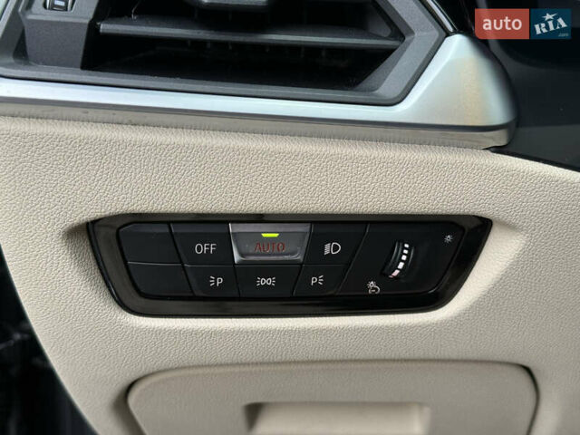 Серый БМВ 3 Серия, объемом двигателя 2 л и пробегом 106 тыс. км за 27900 $, фото 28 на Automoto.ua