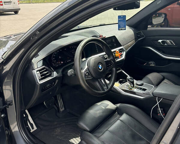 Серый БМВ 3 Серия, объемом двигателя 2 л и пробегом 135 тыс. км за 33000 $, фото 5 на Automoto.ua