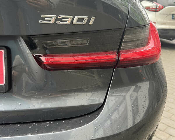 Серый БМВ 3 Серия, объемом двигателя 2 л и пробегом 82 тыс. км за 30000 $, фото 7 на Automoto.ua