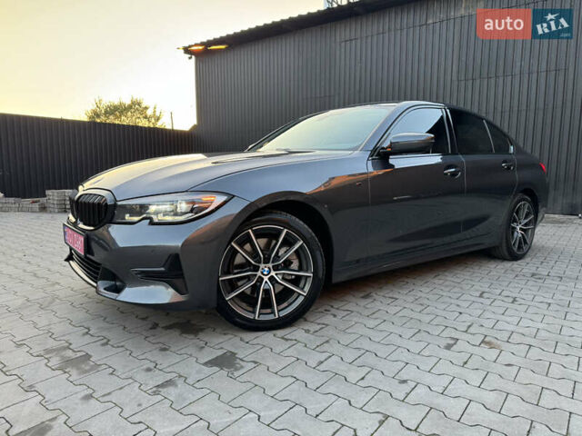 Серый БМВ 3 Серия, объемом двигателя 2 л и пробегом 140 тыс. км за 25800 $, фото 22 на Automoto.ua