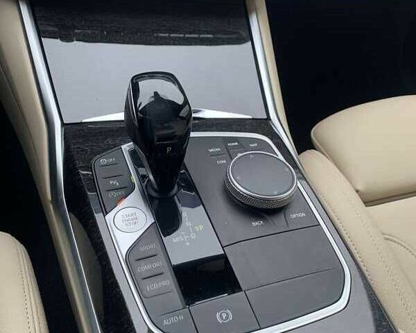 БМВ 3 Серия 2020 в Львове на Automoto.ua Серый БМВ 3 Серия, объемом двигателя 2 л и пробегом 71 тыс. км за 24700 $, фото 9 на Automoto.ua